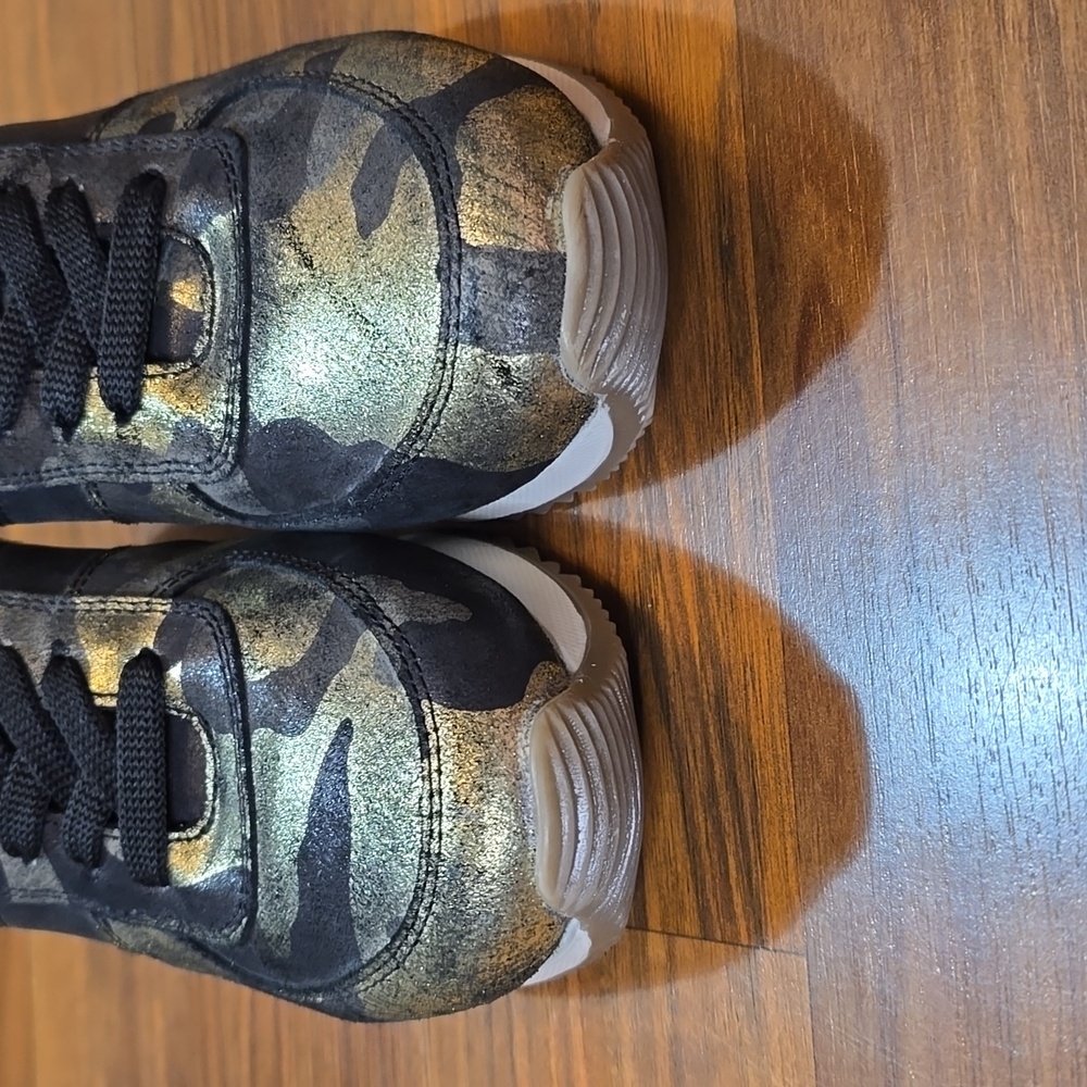 Cofi Holly Leather Metallic Camo Fashion Sneakers View 4
